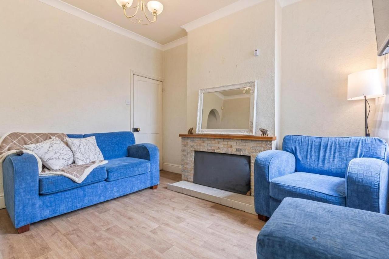 Stylish 3-bed Near Centre Nottingham